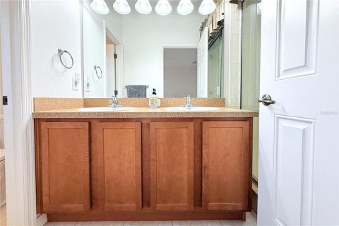 Touwnhouse à vendre à Brandon, Floride: 2 chambres, 134.52 m2 № 2138959 - photo 26