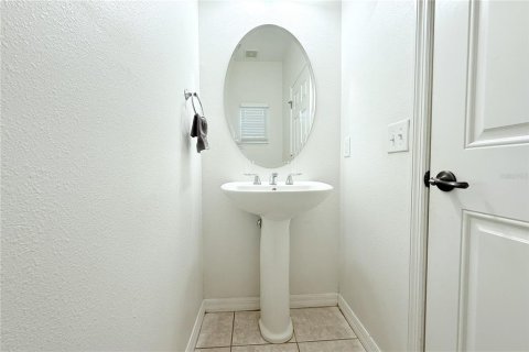 Touwnhouse à vendre à Brandon, Floride: 2 chambres, 134.52 m2 № 2138959 - photo 19