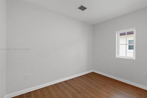 Touwnhouse à vendre à Homestead, Floride: 5 chambres № 2079775 - photo 23
