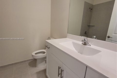 Купить таунхаус в Хайалиа, Флорида 4 спальни, 177.81м2, № 1988233 - фото 21