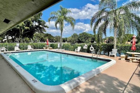 Villa ou maison à vendre à Coconut Creek, Floride: 2 chambres, 102.1 m2 № 2001753 - photo 3