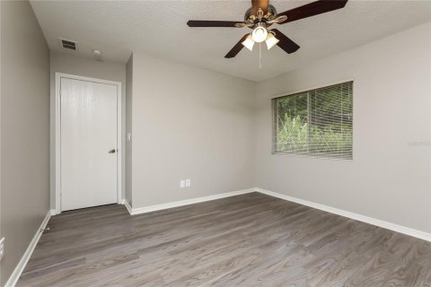 Casa en alquiler en Deltona, Florida, 3 dormitorios, 128.39 m2 № 1910185 - foto 11