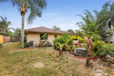 Casa en alquiler en Deltona, Florida, 3 dormitorios, 128.39 m2 № 1910185 - foto 16