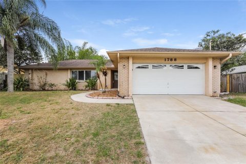 Casa en alquiler en Deltona, Florida, 3 dormitorios, 128.39 m2 № 1910185 - foto 1