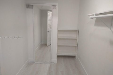 Copropriété à vendre à Miami Gardens, Floride: 2 chambres, 107.95 m2 № 2034868 - photo 5