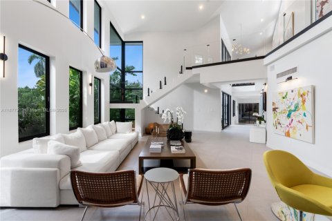 Casa en venta en Coral Gables, Florida, 6 dormitorios, 629.78 m2 № 1928447 - foto 7