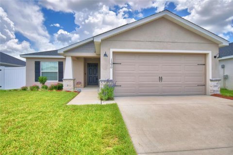 Villa ou maison à vendre à Auburndale, Floride: 4 chambres, 151.15 m2 № 2310107 - photo 2