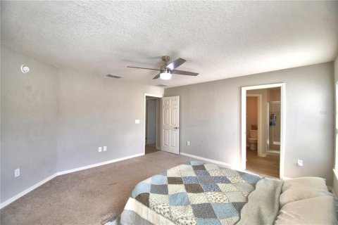 Villa ou maison à vendre à Auburndale, Floride: 4 chambres, 151.15 m2 № 2310107 - photo 23