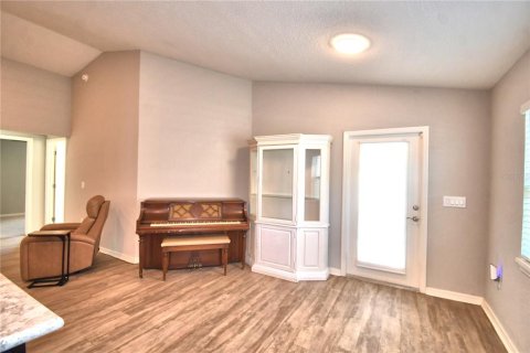 Villa ou maison à vendre à Auburndale, Floride: 4 chambres, 151.15 m2 № 2310107 - photo 15