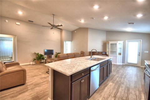 Villa ou maison à vendre à Auburndale, Floride: 4 chambres, 151.15 m2 № 2310107 - photo 18