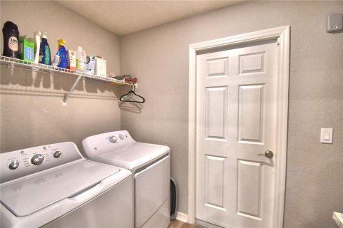 Villa ou maison à vendre à Auburndale, Floride: 4 chambres, 151.15 m2 № 2310107 - photo 20