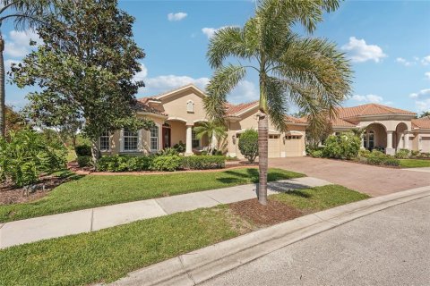 Villa ou maison à vendre à North Port, Floride: 4 chambres, 269.14 m2 № 1626266 - photo 3
