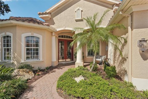 Casa en venta en North Port, Florida, 4 dormitorios, 269.14 m2 № 1626266 - foto 2