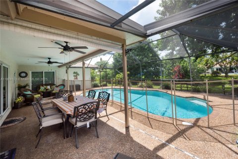 Casa en venta en Coral Springs, Florida, 4 dormitorios, 189.52 m2 № 1927833 - foto 28