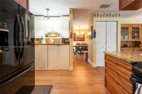 Casa en venta en Coral Springs, Florida, 4 dormitorios, 189.52 m2 № 1927833 - foto 7