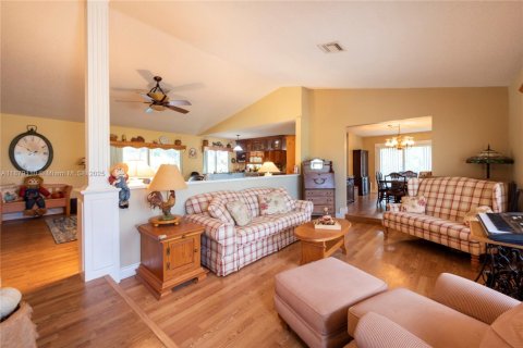 Casa en venta en Coral Springs, Florida, 4 dormitorios, 189.52 m2 № 1927833 - foto 16