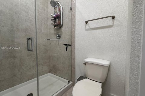 Adosado en alquiler en Miami, Florida, 4 dormitorios, 168.34 m2 № 2031712 - foto 23