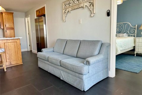 Apartamento en alquiler en Leesburg, Florida, 3 dormitorios, 146.79 m2 № 1819279 - foto 2