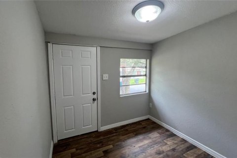 House in Lakeland, Florida 4 bedrooms, 109.53 sq.m. № 1915815 - photo 3