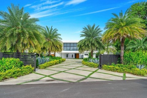 Villa ou maison à vendre à Sea Ranch Lakes, Floride: 5 chambres, 663.6 m2 № 2176926 - photo 3