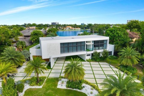 Villa ou maison à Sea Ranch Lakes, Floride 5 chambres, 663.6 m2 № 2176926