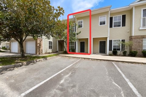Condominio en venta en Gainesville, Florida, 2 dormitorios, 118.45 m2 № 1831299 - foto 1