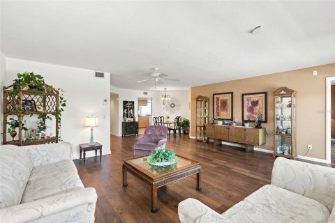 Condominio en venta en Punta Gorda, Florida, 2 dormitorios, 177.72 m2 № 2398681 - foto 5
