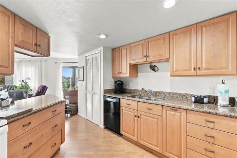Condominio en venta en Punta Gorda, Florida, 2 dormitorios, 177.72 m2 № 2398681 - foto 9