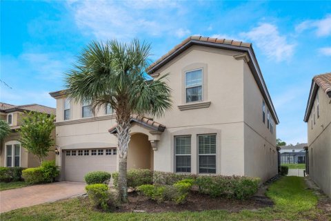 House in Kissimmee, Florida 9 bedrooms, 407.93 sq.m. № 1547897 - photo 2