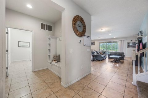 House in Kissimmee, Florida 9 bedrooms, 407.93 sq.m. № 1547897 - photo 6