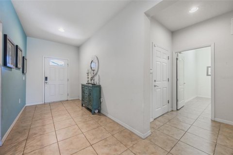 House in Kissimmee, Florida 9 bedrooms, 407.93 sq.m. № 1547897 - photo 4