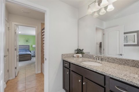 House in Kissimmee, Florida 9 bedrooms, 407.93 sq.m. № 1547897 - photo 29