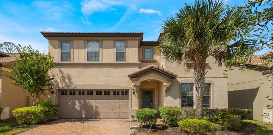 House in Kissimmee, Florida 9 bedrooms, 407.93 sq.m. № 1547897
