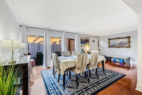 Condominio en venta en Miami, Florida, 3 dormitorios, 171.87 m2 № 1839240 - foto 4