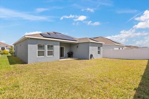 House in Haines City, Florida 4 bedrooms, 164.16 sq.m. № 1616150 - photo 14