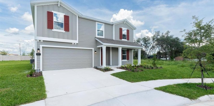 House in Haines City, Florida 5 bedrooms, 269.04 sq.m. № 1612850