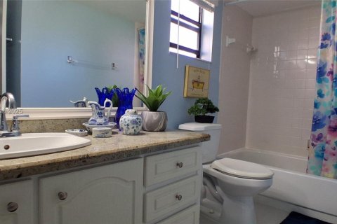 Copropriété à vendre à Sunrise, Floride: 2 chambres, 127.28 m2 № 1860915 - photo 18