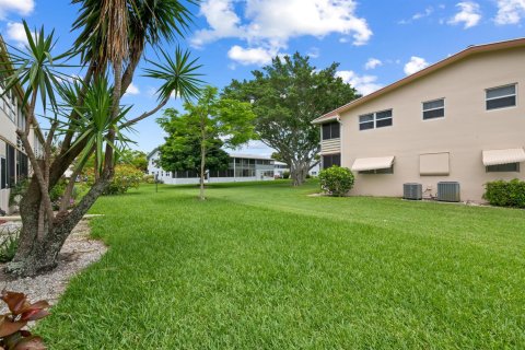 Copropriété à vendre à West Palm Beach, Floride: 1 chambre, 52.95 m2 № 2077600 - photo 2