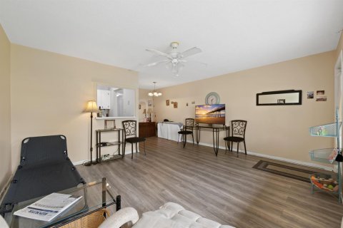 Copropriété à vendre à West Palm Beach, Floride: 1 chambre, 52.95 m2 № 2077600 - photo 13