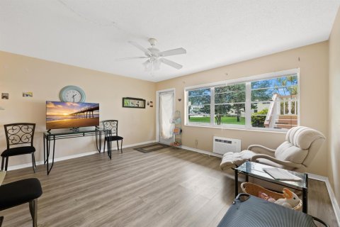 Copropriété à vendre à West Palm Beach, Floride: 1 chambre, 52.95 m2 № 2077600 - photo 12