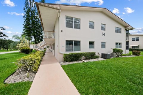 Copropriété à vendre à West Palm Beach, Floride: 1 chambre, 52.95 m2 № 2077600 - photo 19