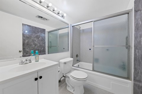 Copropriété à vendre à West Palm Beach, Floride: 1 chambre, 52.95 m2 № 2077600 - photo 10