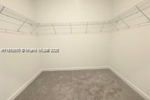 Villa ou maison à vendre à Homestead, Floride: 4 chambres, 215.9 m2 № 1969238 - photo 15