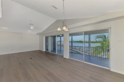 Condominio en venta en Englewood, Florida, 2 dormitorios, 122.82 m2 № 1910284 - foto 14