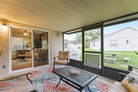 Casa en venta en Clearwater, Florida, 2 dormitorios, 115.57 m2 № 1833575 - foto 27