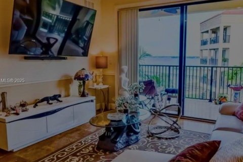 Condo in Sebring, Florida, 3 bedrooms  № 1821638 - photo 21
