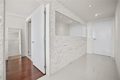 Copropriété à vendre à Miami Beach, Floride: 2 chambres, 118.91 m2 № 1939129 - photo 20
