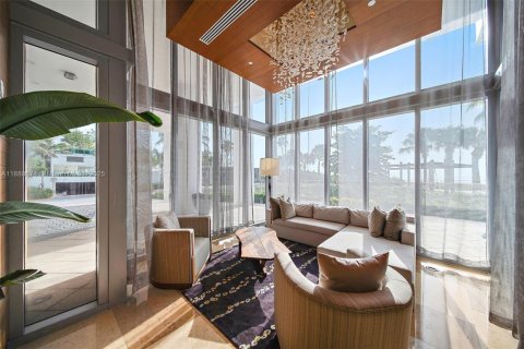 Copropriété à vendre à Miami Beach, Floride: 2 chambres, 118.91 m2 № 1939129 - photo 28