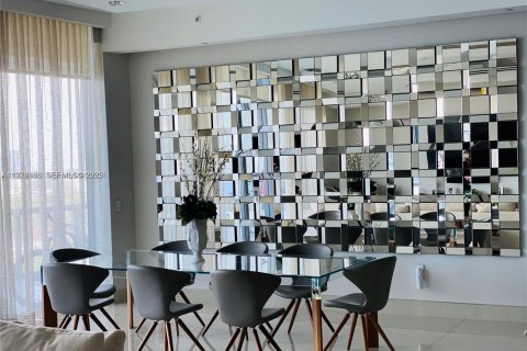 Condo in Aventura, Florida, 4 bedrooms  № 2076805