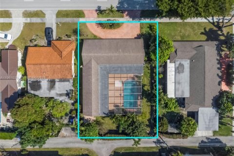 Купить виллу или дом в Холливуд, Флорида 3 спальни, 154.03м2, № 2026199 - фото 11